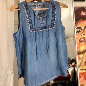 Bass Sleeveless Top